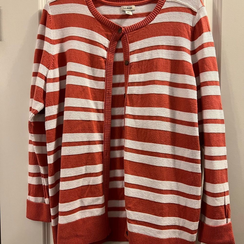 L.L. Bean women’s button up cardigan size large